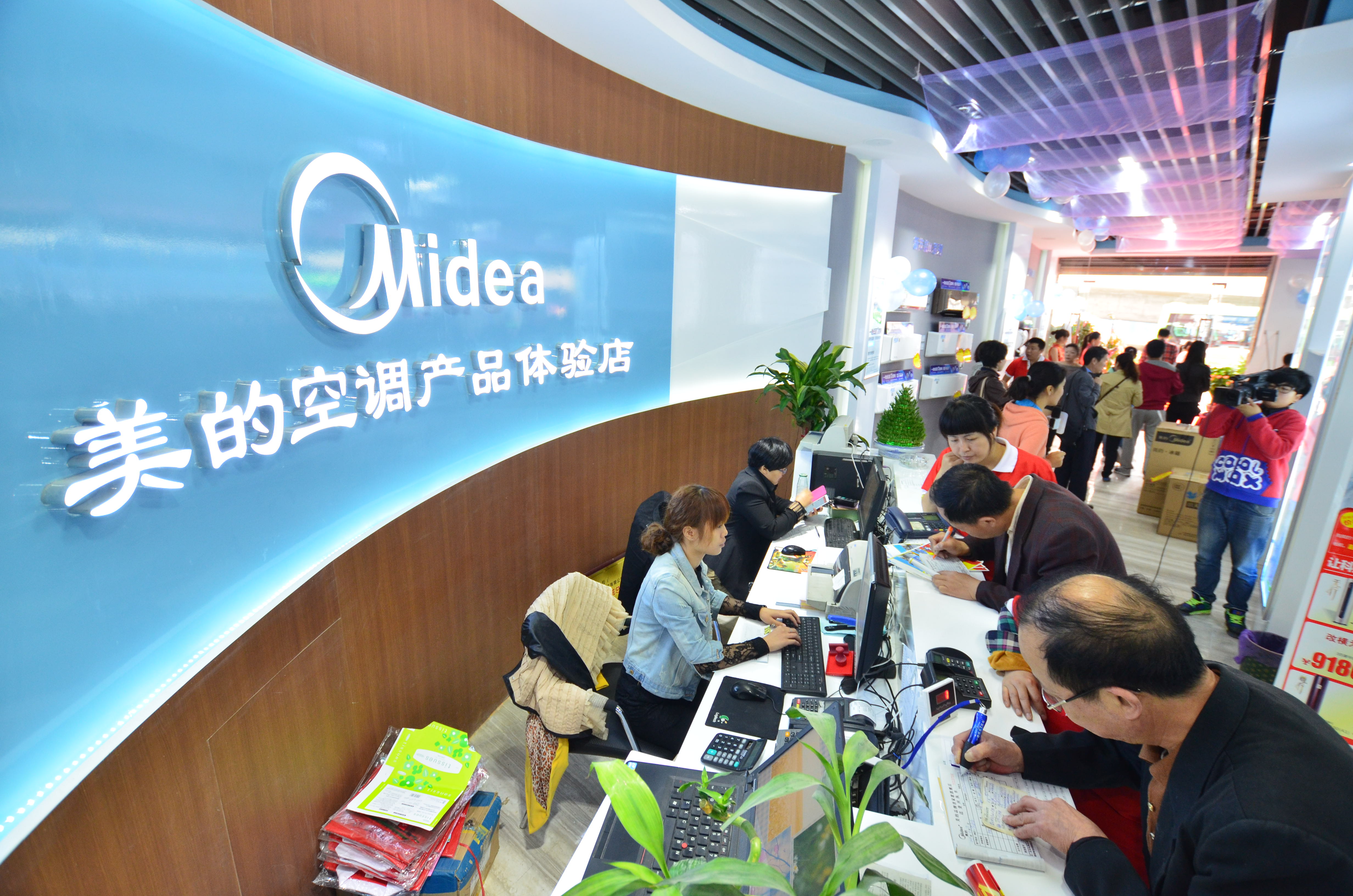 ���Ŀ��{(di��o)���۽����M(f��i)��ʹ�Ãr(ji��)ֵ����(ji��n)�־�Ʒ��(zh��n)�Բ���(d��ng)�u